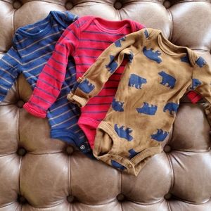 EUC Carter's Long Sleeve Bodysuits